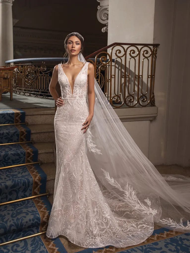 Pronovias Garbo - Size 10 Luxe Redux Bridal Pronovias Garbo - Size 10 Luxe Redux Bridal