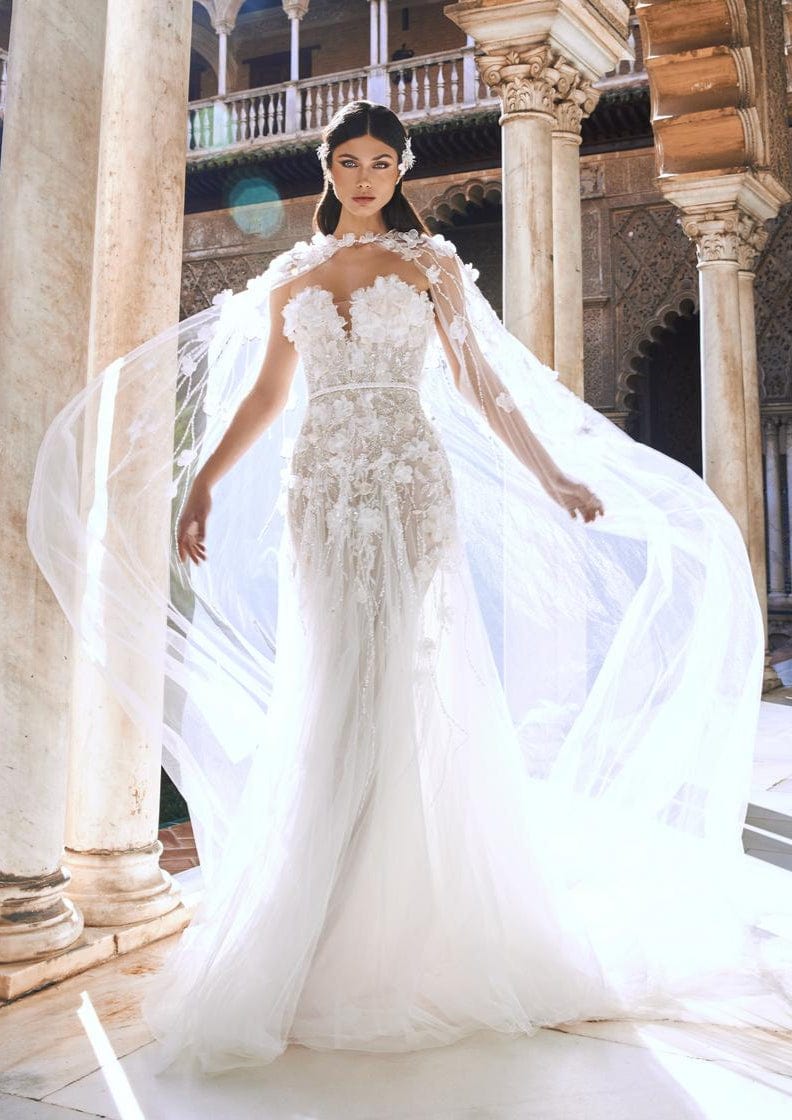 Pronovias Jerez + Cape - Size 12 Pronovias Jerez + Cape - Size 12