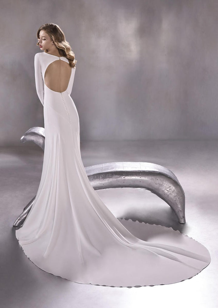 Pronovias River - Size 10