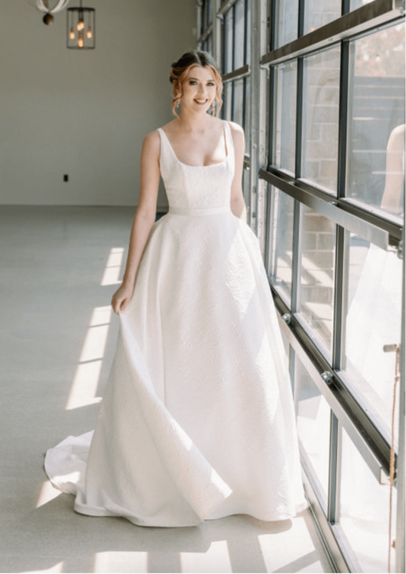 robert wedding dress designer Signature