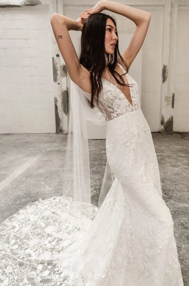 Saint Bridal Couture Owen Cowl