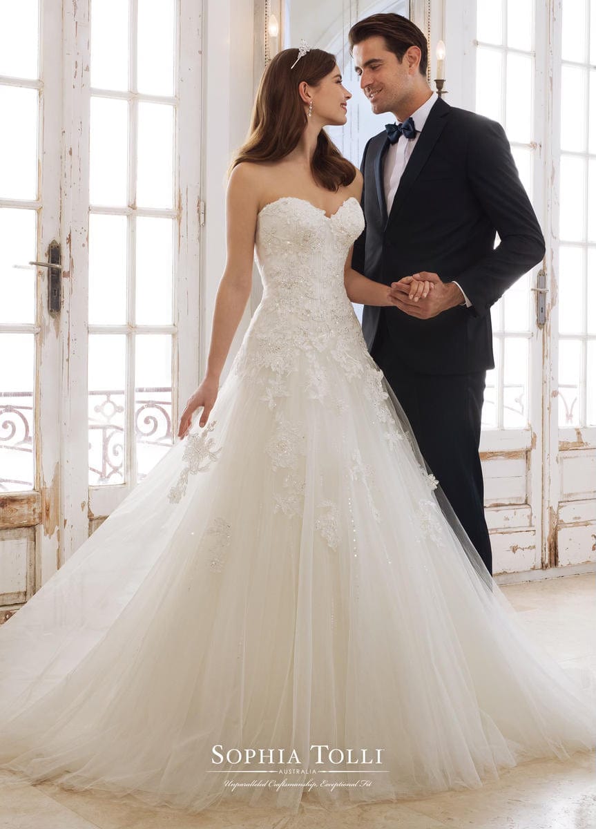 Sophia Tolli Y1181 Size 12 – Luxe Redux Bridal
