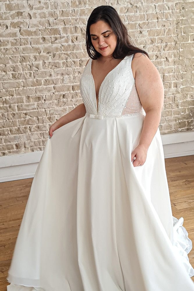 Studio Levana Meagan Size 22 – Luxe Redux Bridal
