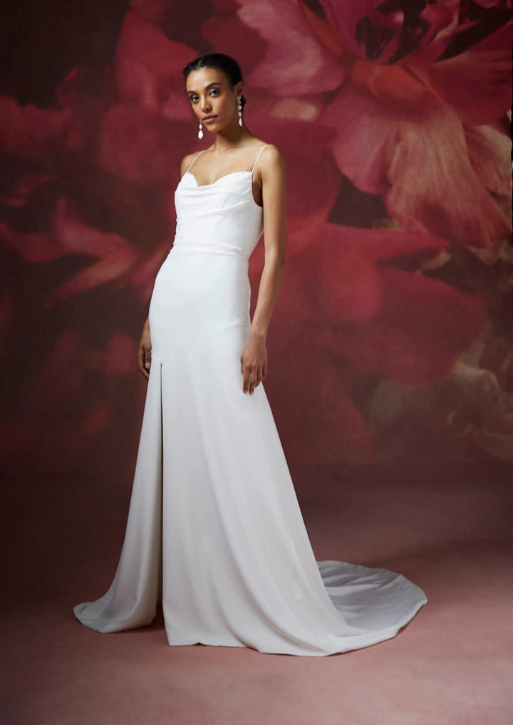 Theia Opal 8918600 - Size 10