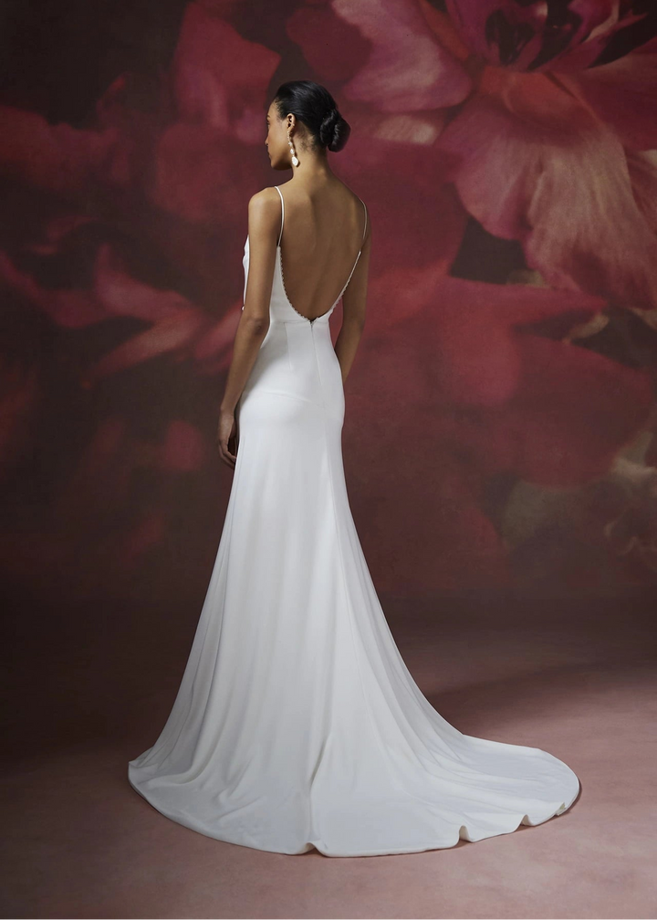 Theia Opal 8918600 - Size 10