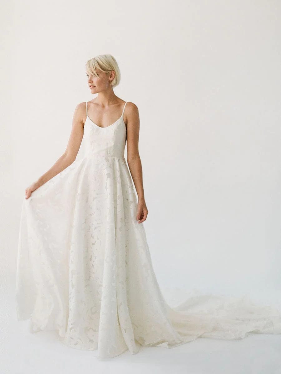 Truvelle Bridal Annie - Size 22