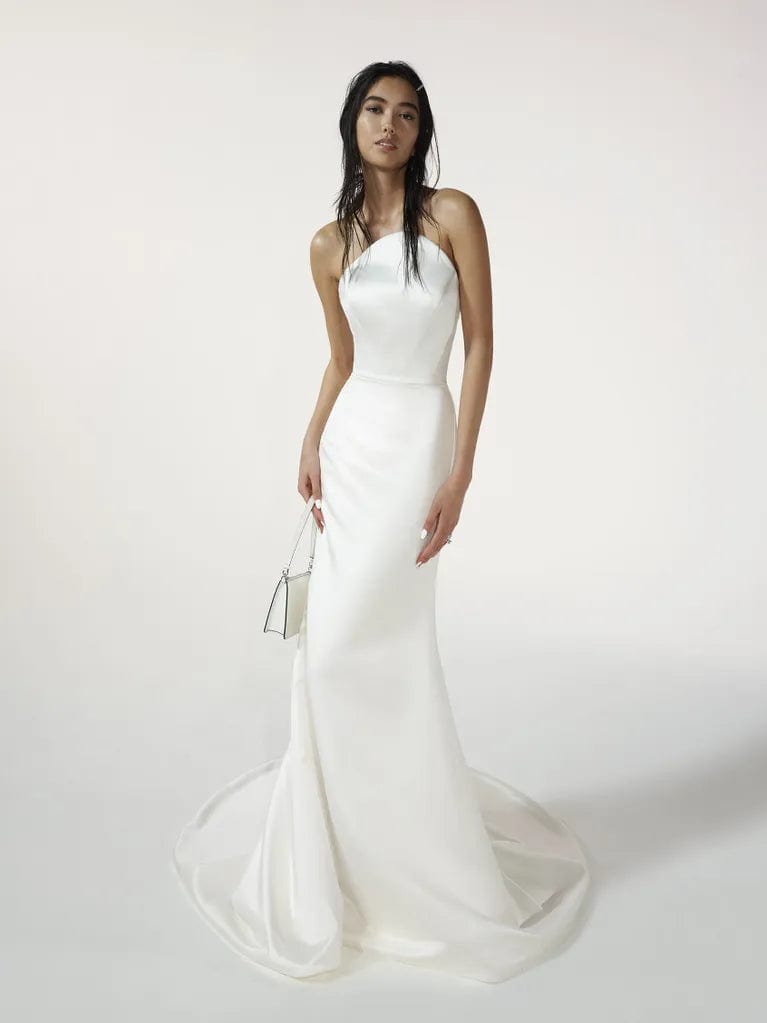 Wang Wedding Dress Vera Wang LUCIENNE Fantasy Bridal Boutique