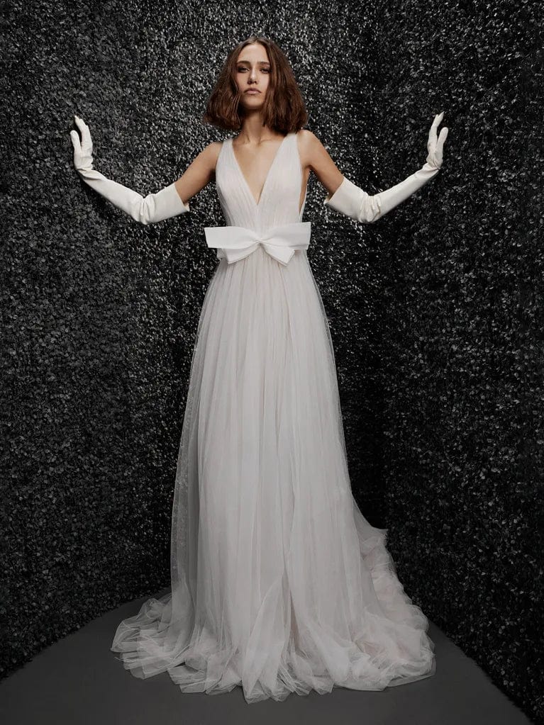 white by vera wang pleated v neck wedding dress Vera Wang White, Pleated V-Neck Used Wedding Dress Save 50%
