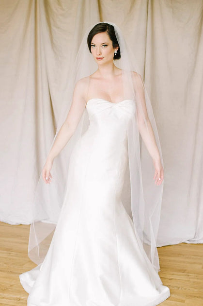 Silk Tulle Chantilly Lace Bridal Veil Kate Veil | Eden Luxe Bridal