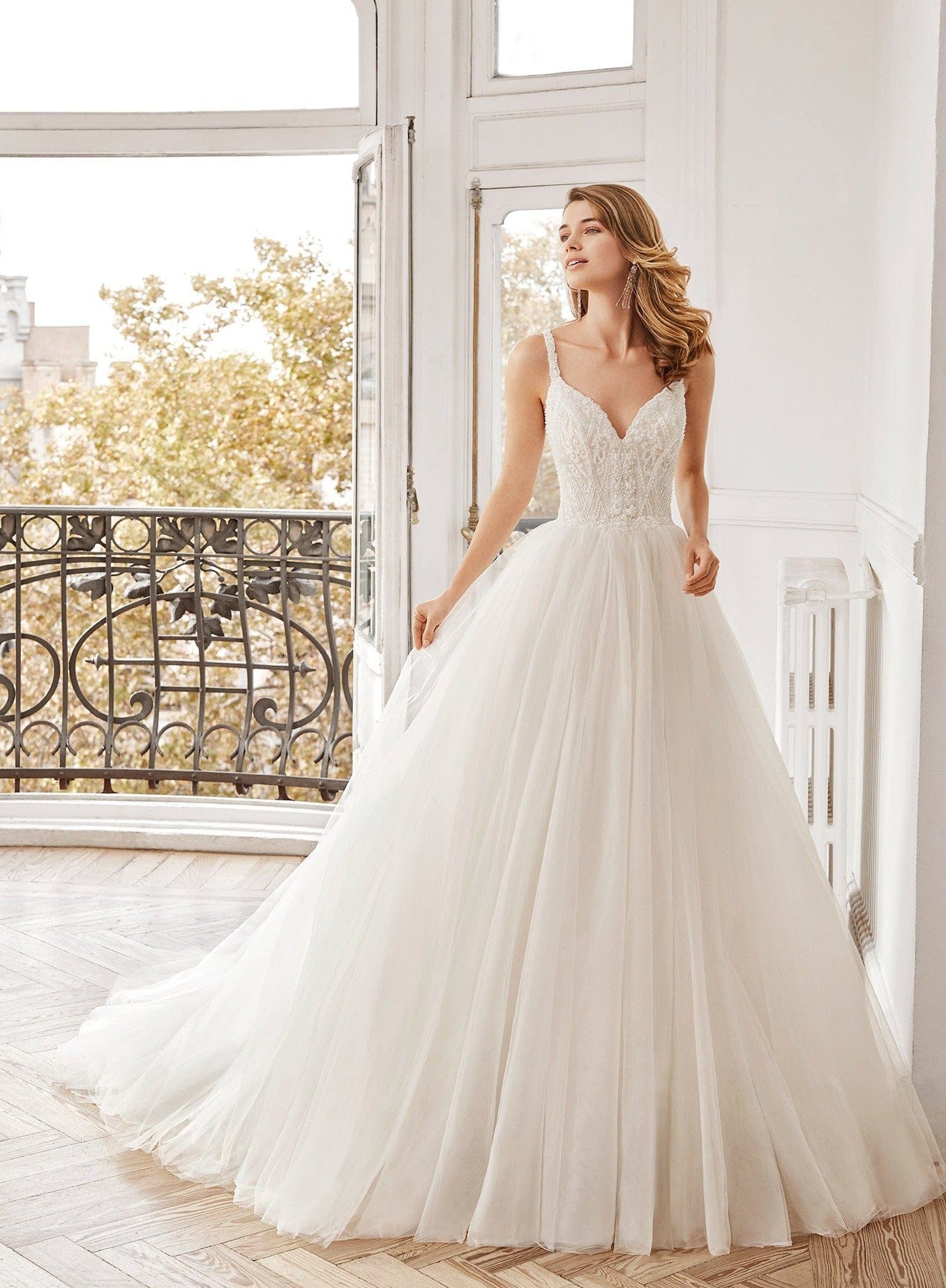 Aire Barcelona Novela Size 14 – Luxe Redux Bridal