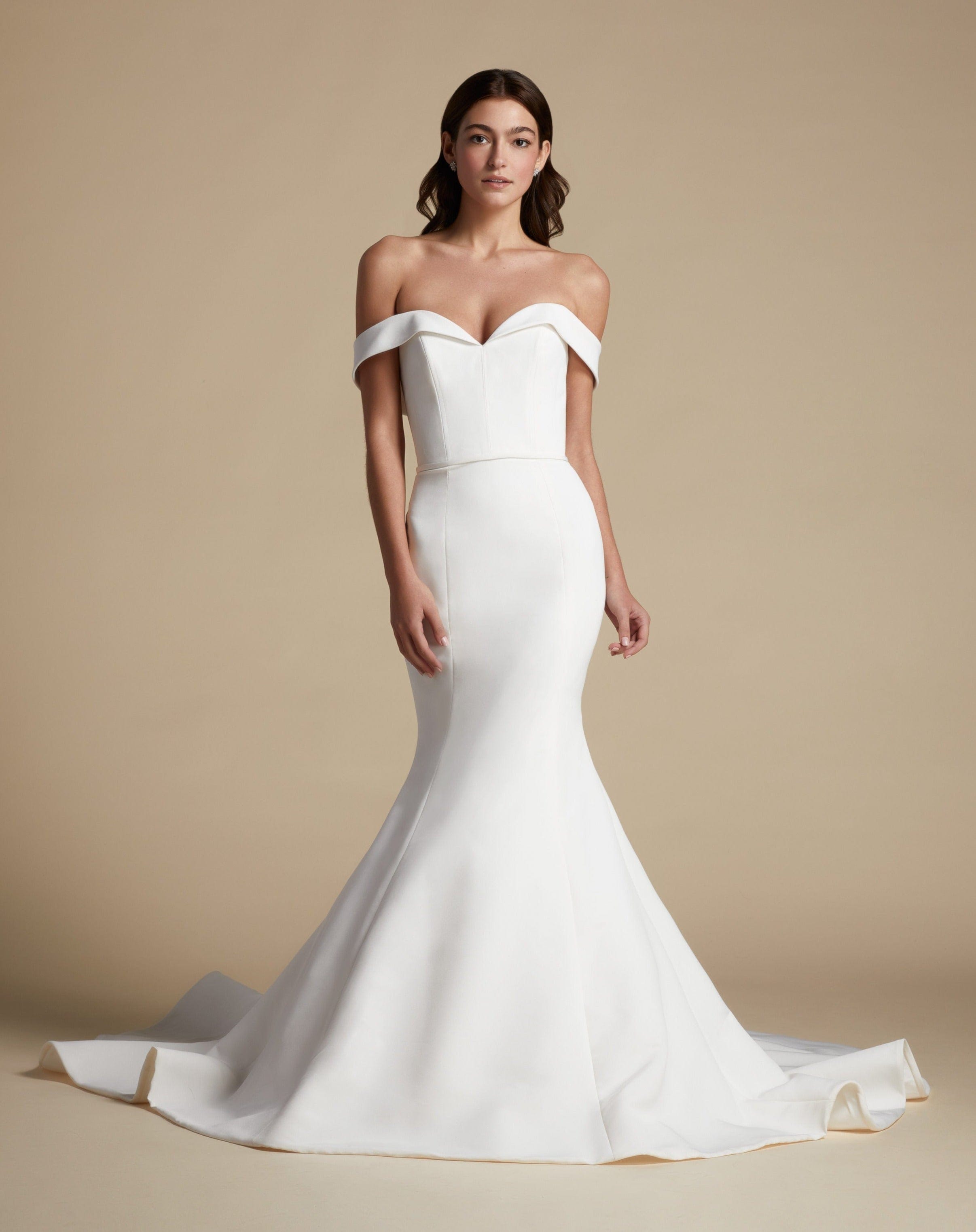 Allison Webb Kennedy Size 18 – Luxe Redux Bridal
