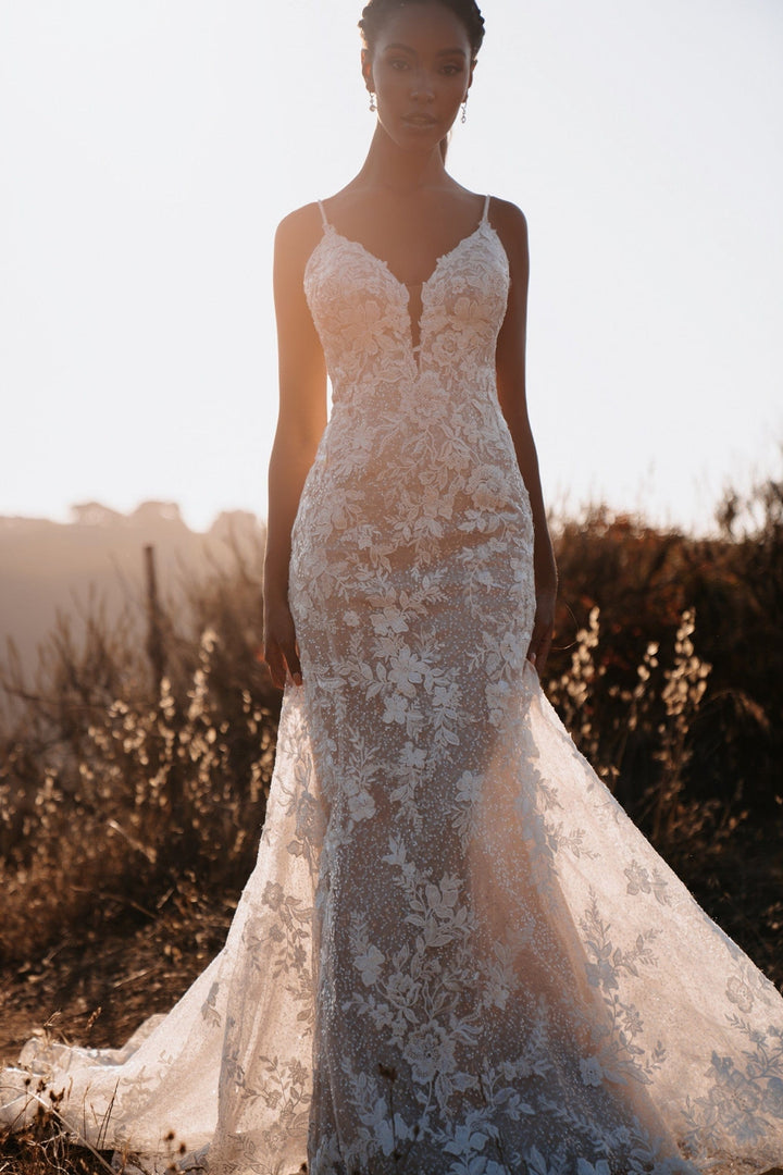 Allure 9901 - Size 10