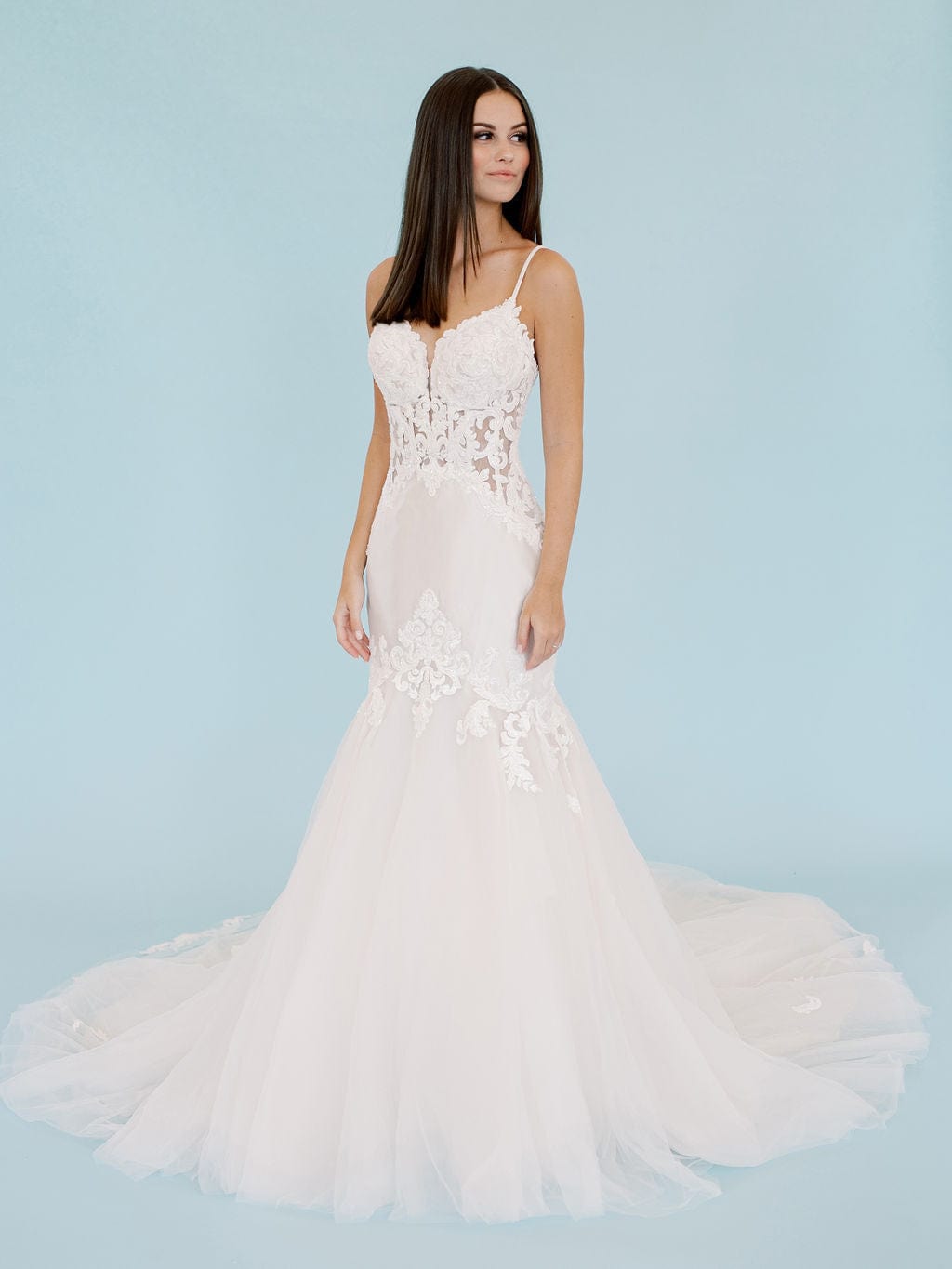 Allure L541L - Size 16