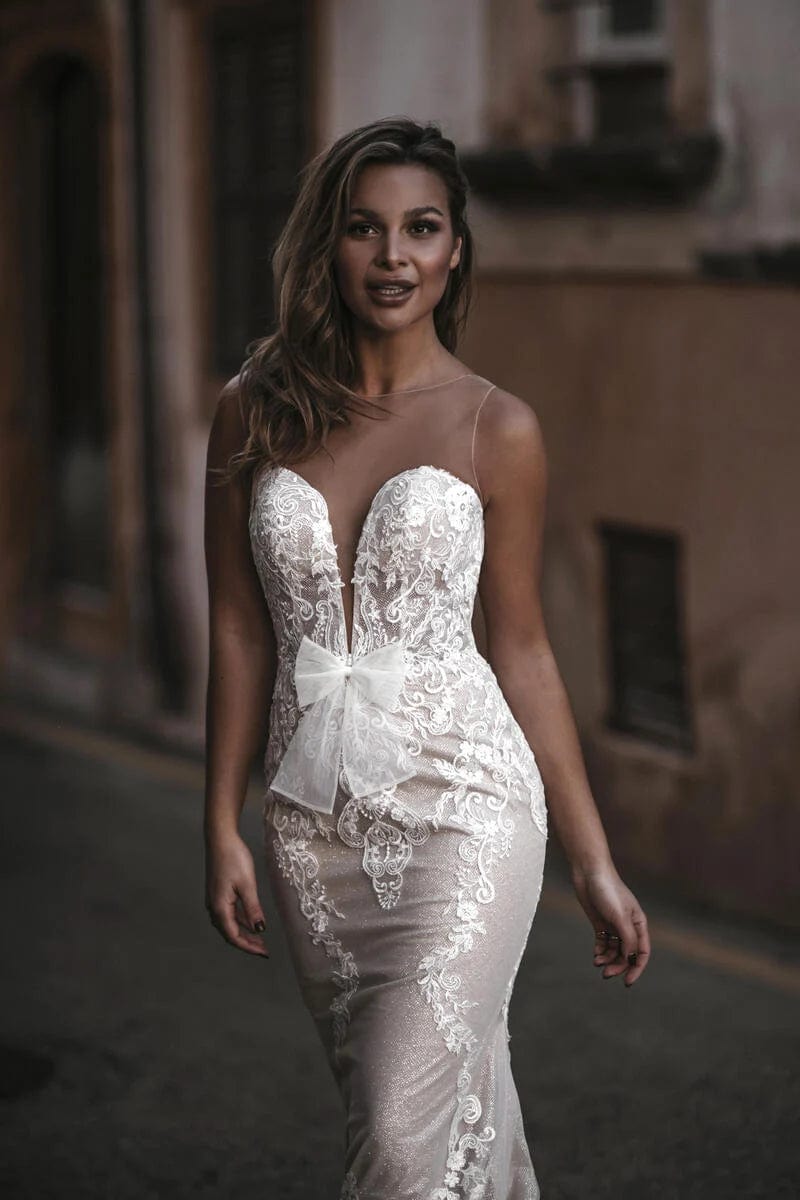 Allure E169 - Size 10