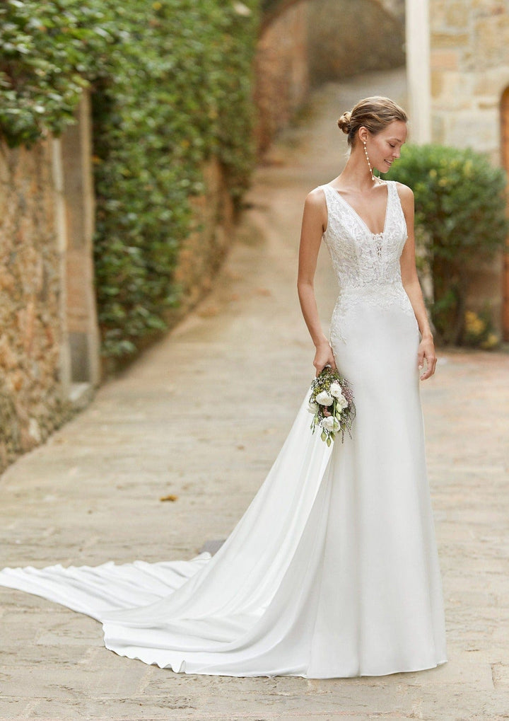 Alma Novia Mar - Size 10