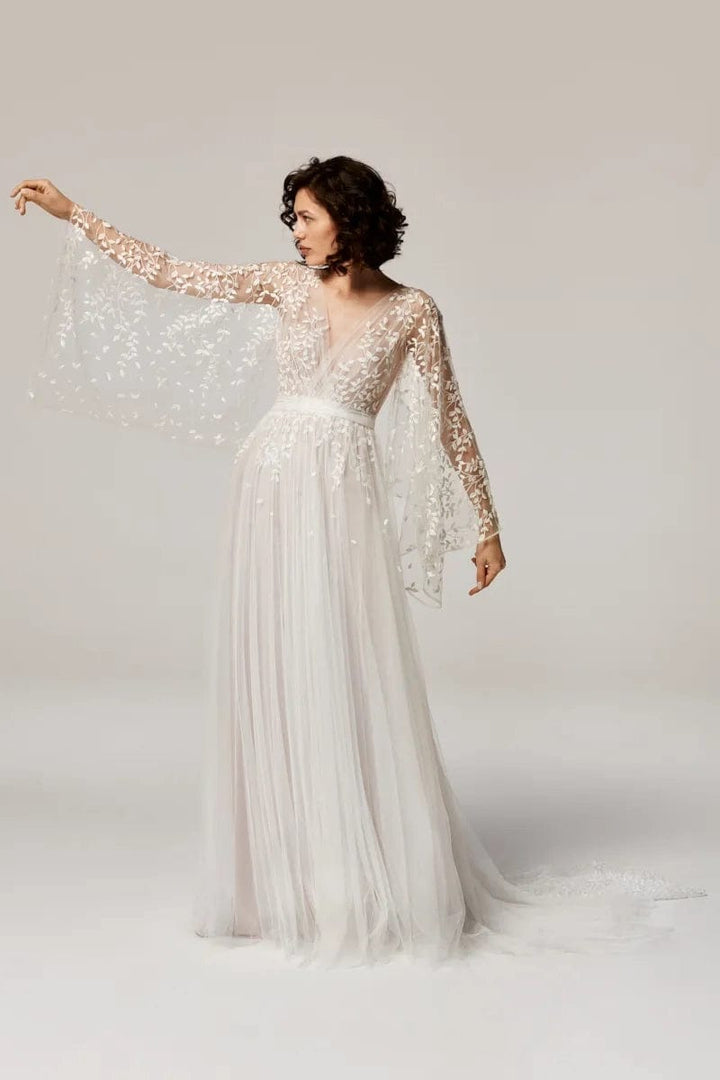 Anna Kara Miranda - Size 8