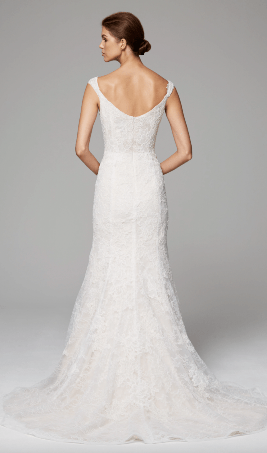 Anne Barge Zara - Size 10