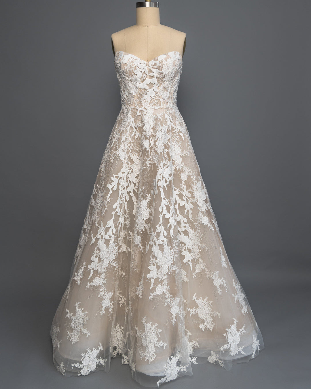 Anne Barge Luca - Size 12