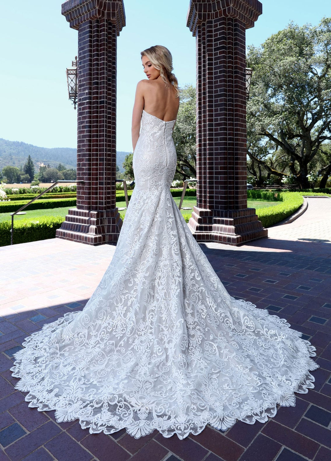 Ashley & Justin 10699 - Size 10