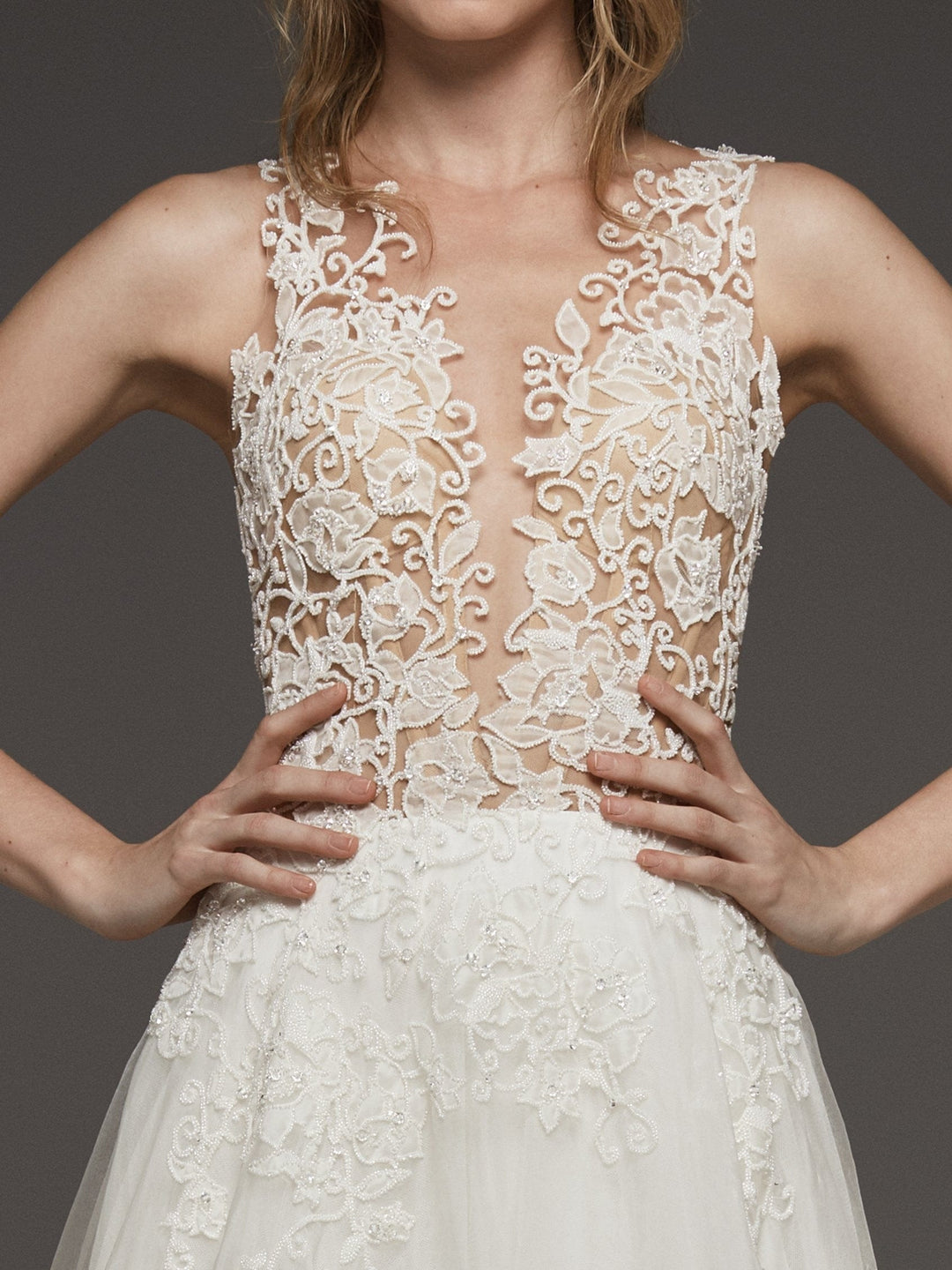 Atelier Pronovias Hadda - Size 10