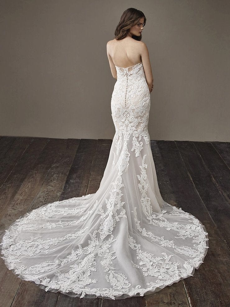 Badgley Mischka Bobbi - Size 14