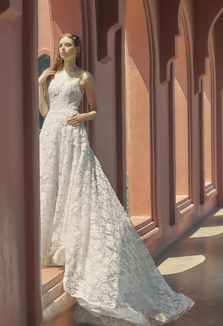 Beccar Melina - Size 4