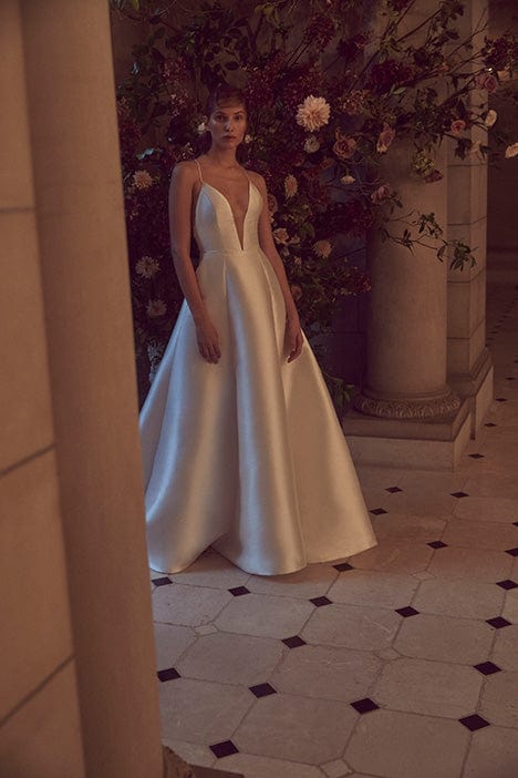 Bliss by Monique Lhuillier BL19208 - Size 12 Size Chart