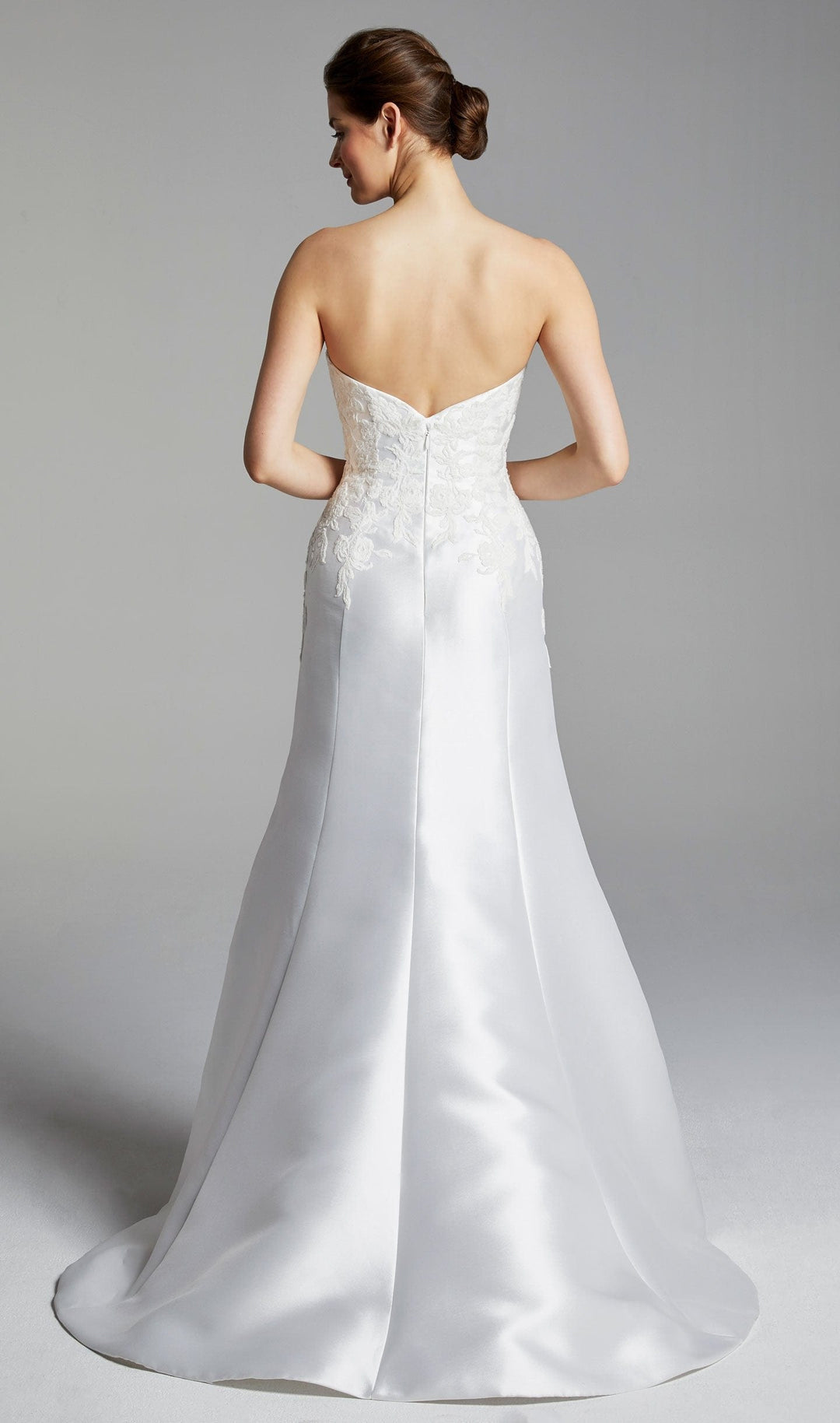 Blue Willow by Anne Barge Bianca - Size 12