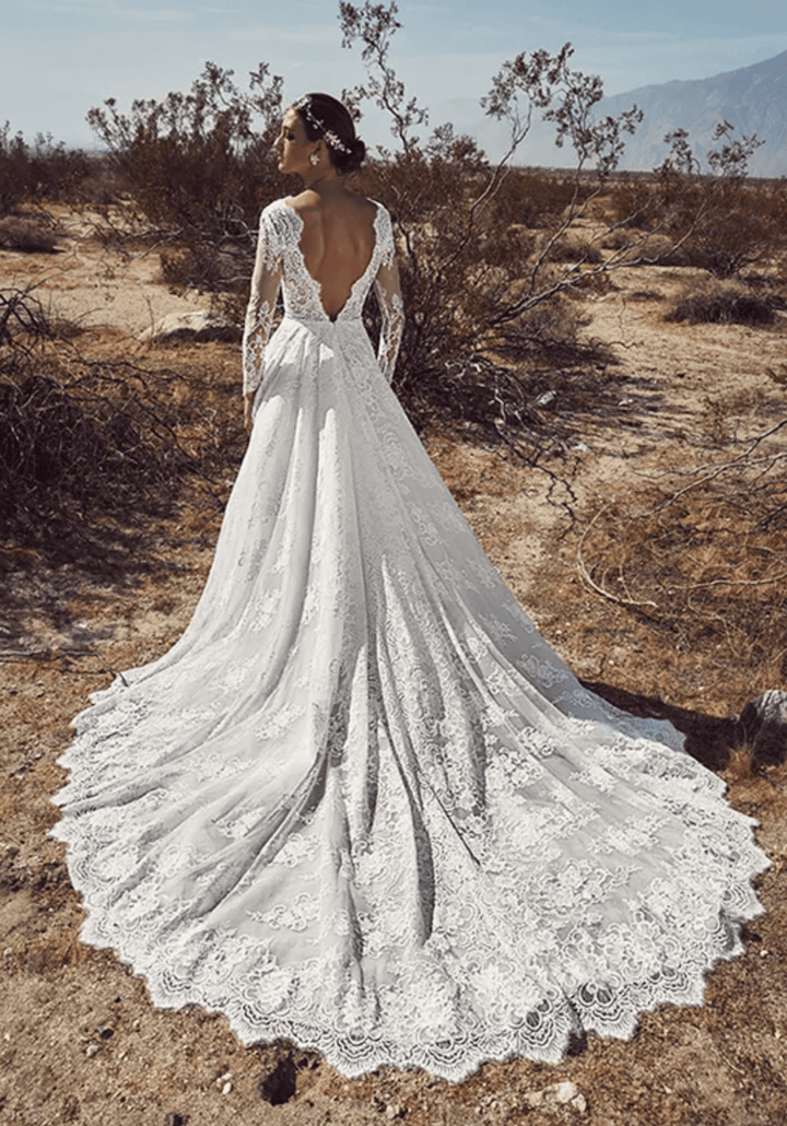 Calla Blanche Raven - Size 8