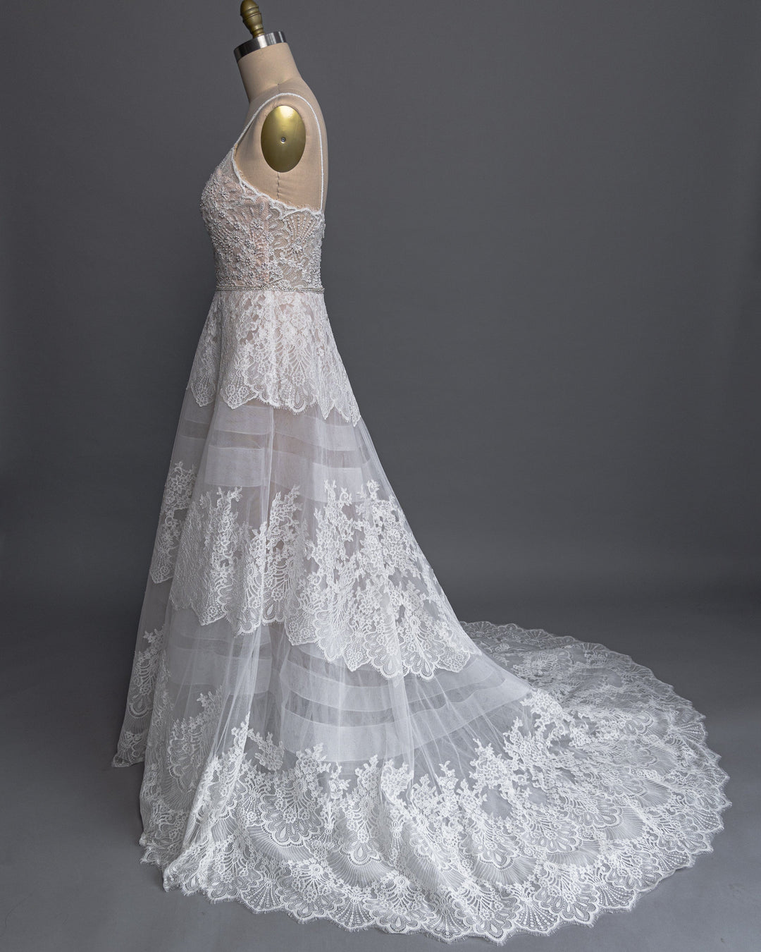 Calla Blanche Ashley - Size 14