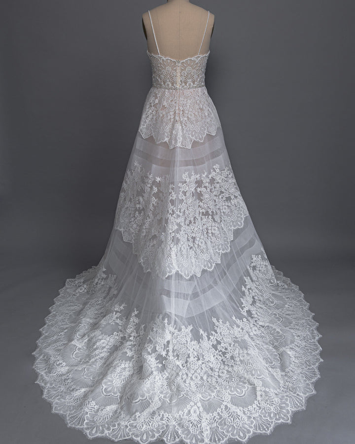 Calla Blanche Ashley - Size 14