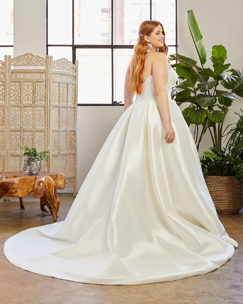 Casablanca BL335 - Size 20