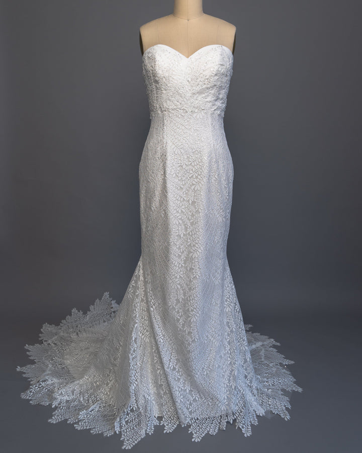 Casablanca Asher - Size 10