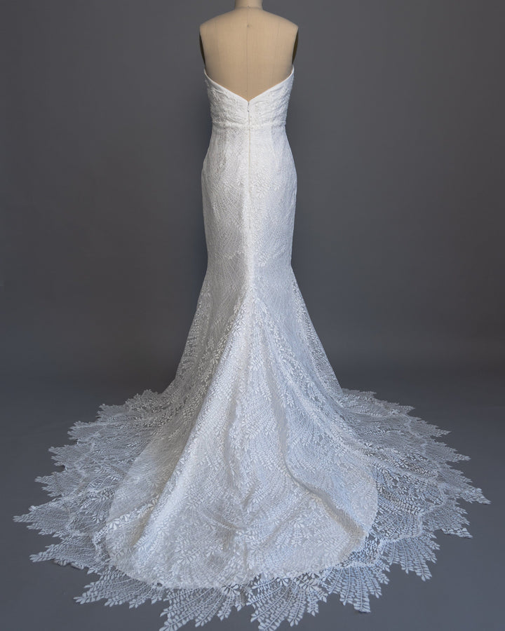 Casablanca Asher - Size 10