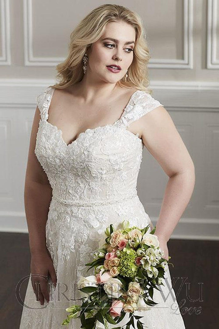 Christina Wu 29322 - Size 14W