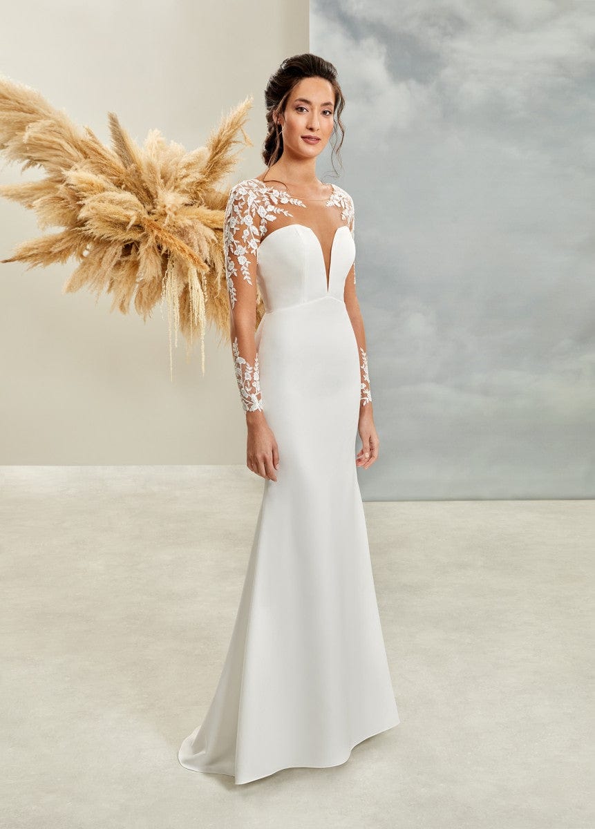 Demetrios L1025 Size – Luxe Redux Bridal