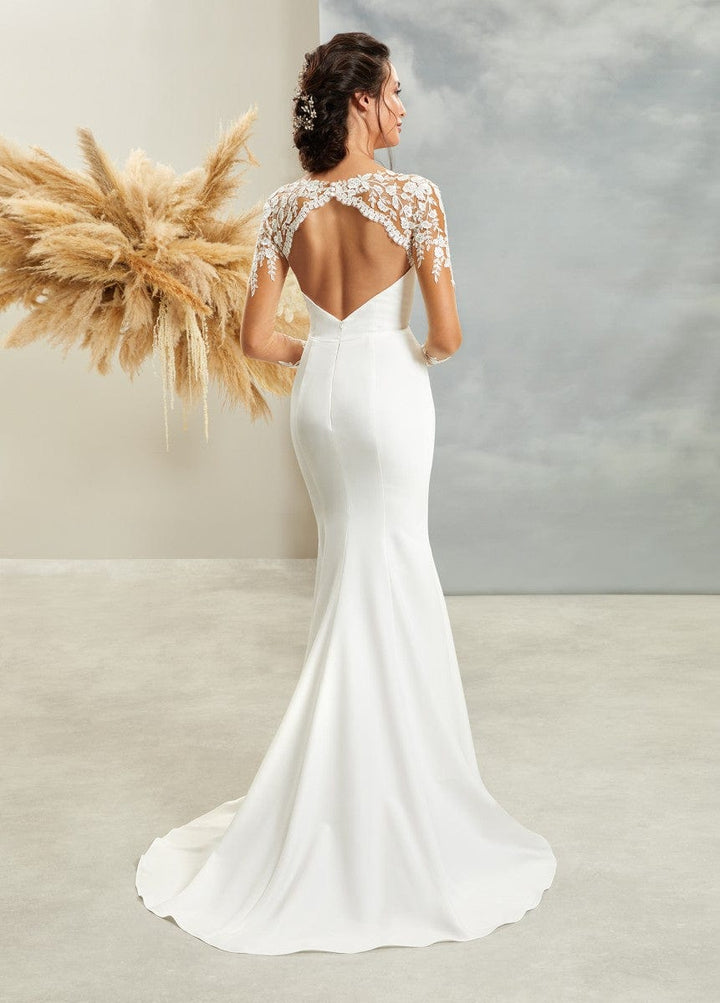 Demetrios L1025 - Size 8