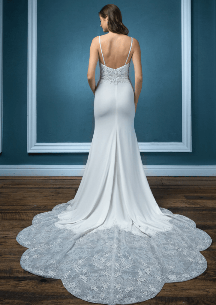 Enaura Naomi - Size 12