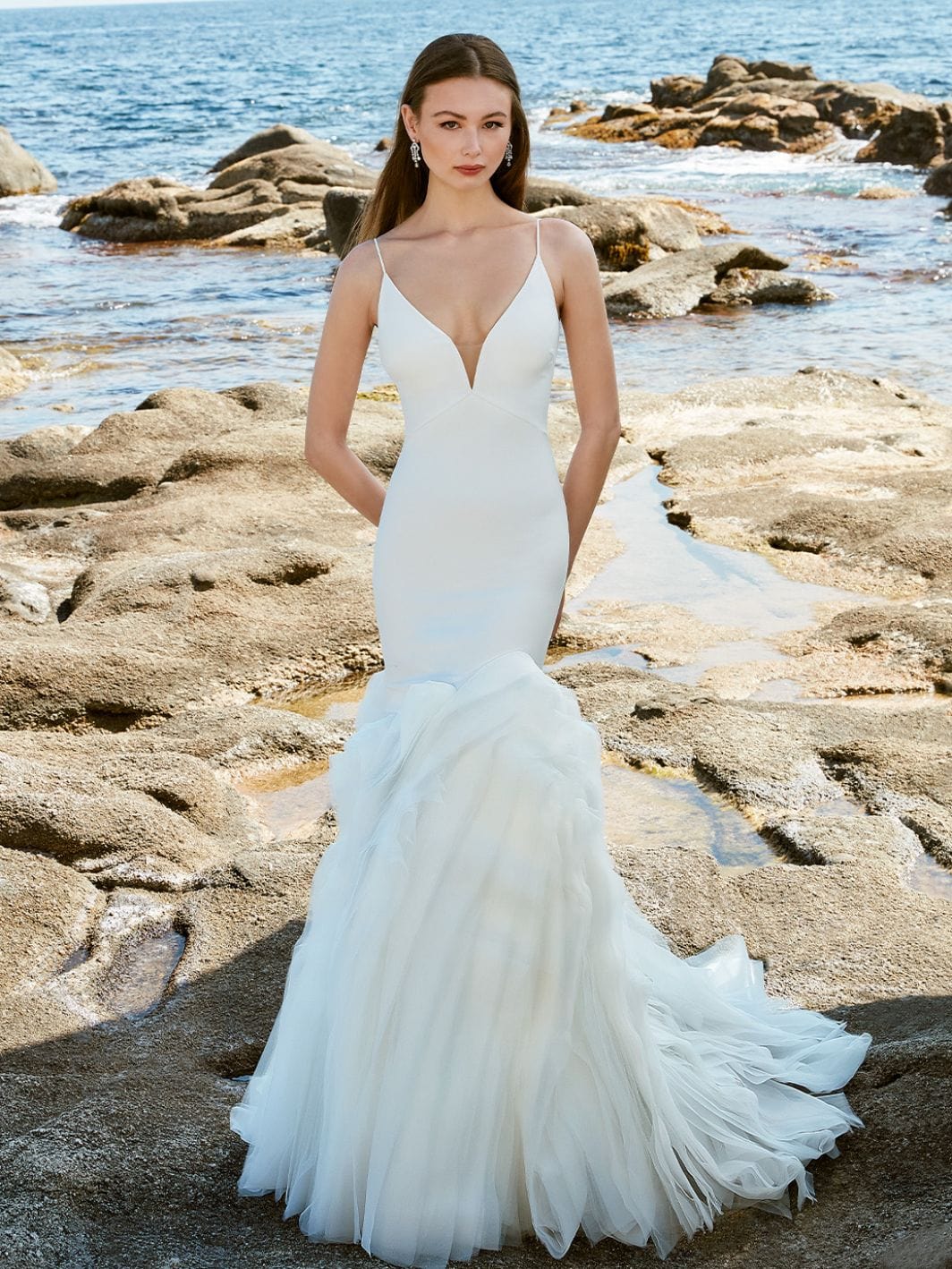 Love by Enzoani Anne Size – Luxe Redux Bridal