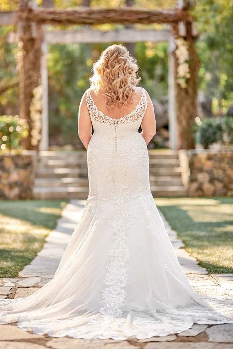 Essense of Australia D2734 - Size 22