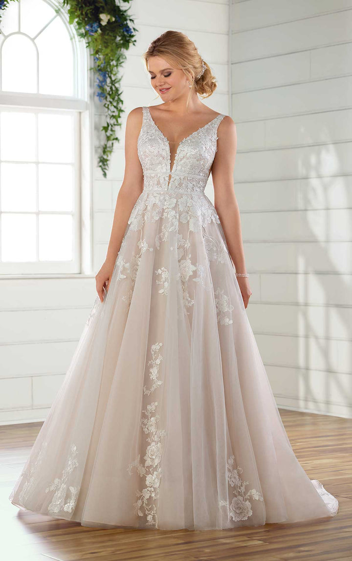 Essense of Australia D2748 - Size 12