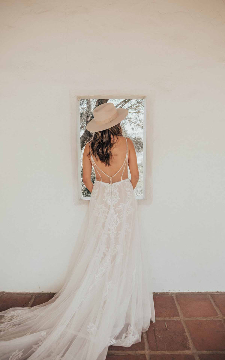 Essense of Australia D3324 - Size 14