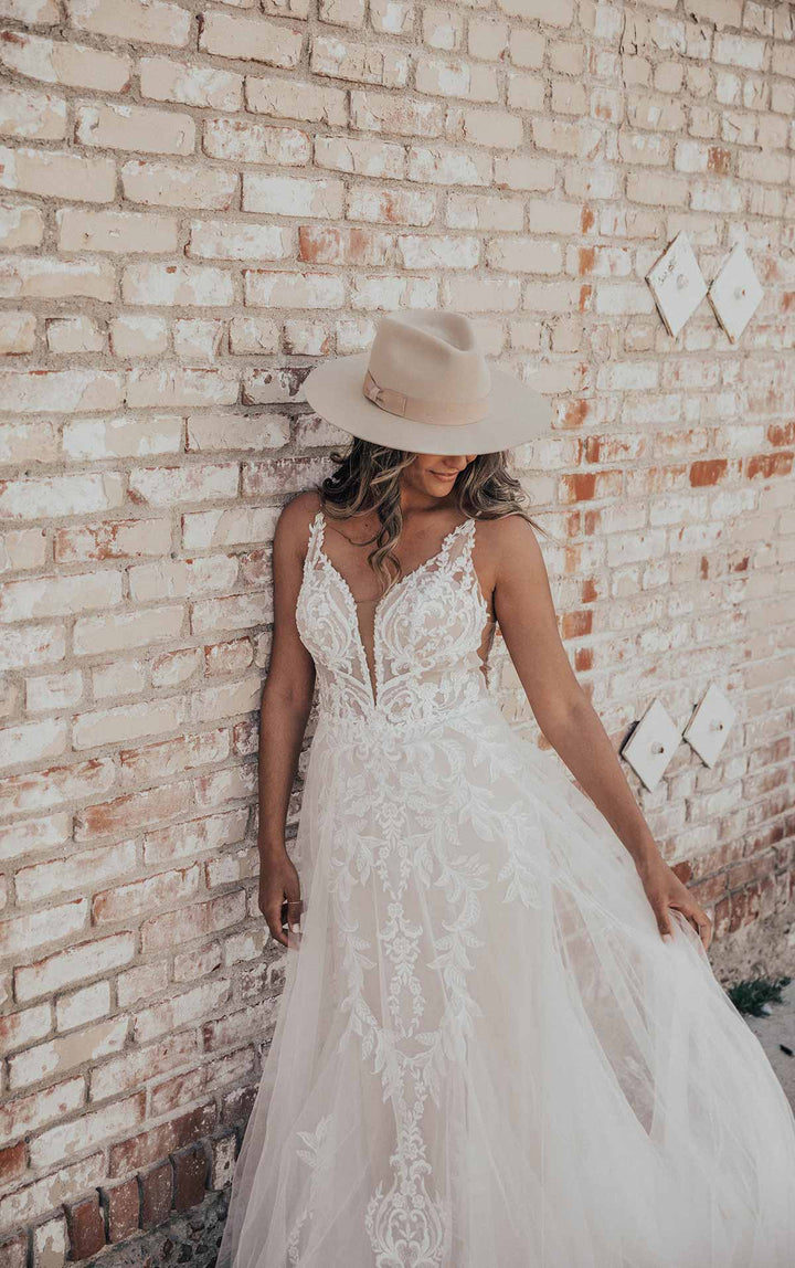 Essense of Australia D3324 - Size 14