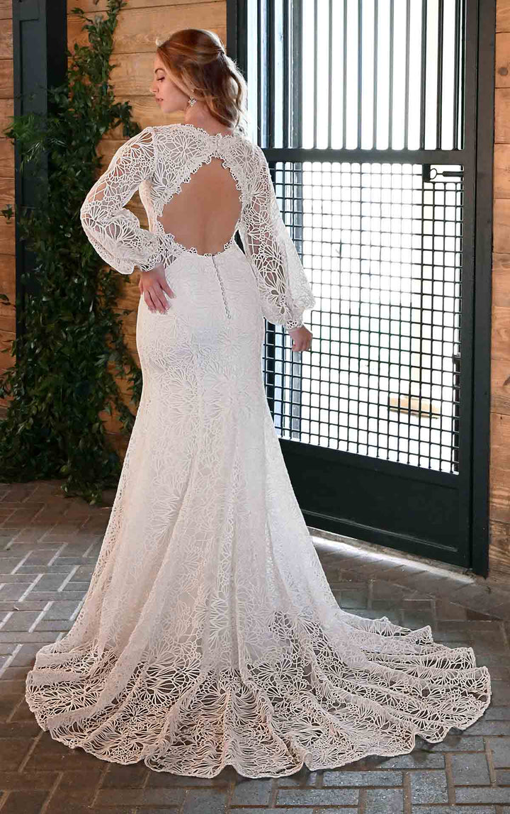 Essense of Australia D3443 - Size 14