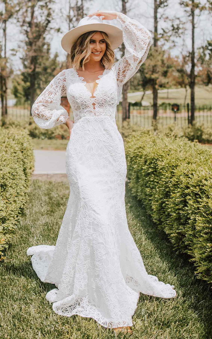 Essense of Australia D3443 - Size 14