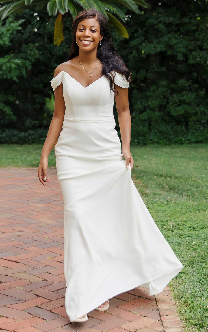 Essense of Australia D3457 - Size 12