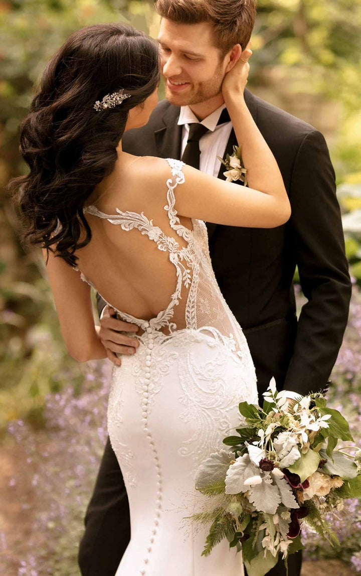 Essense of Australia D2849 - Size 14