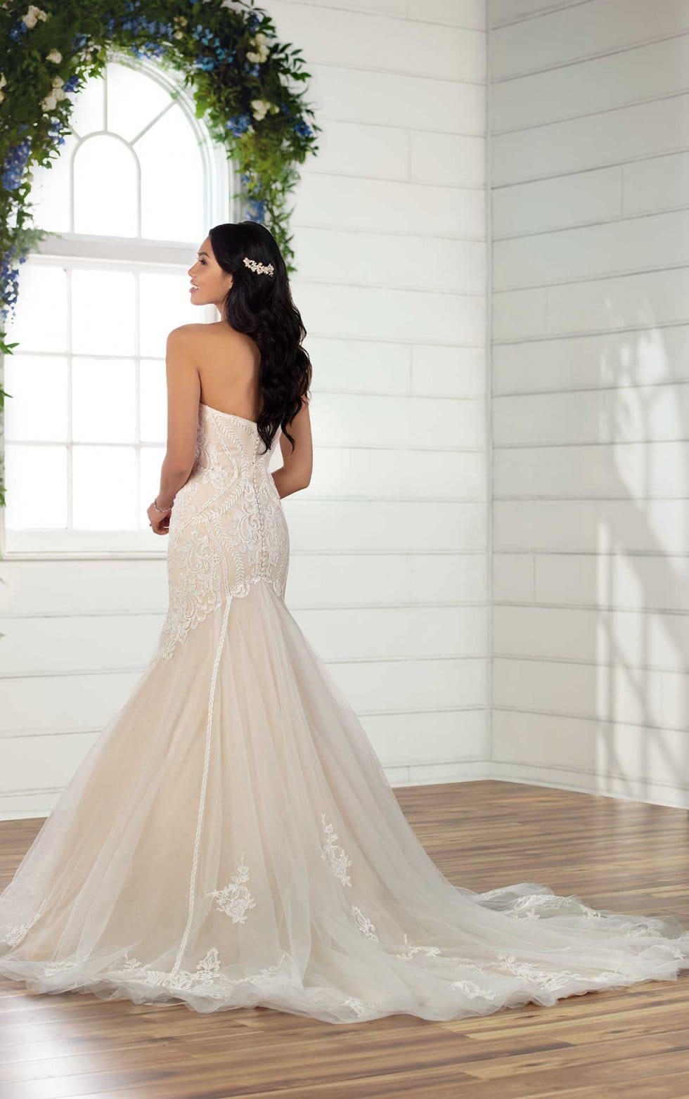 Essense of Australia D2910 - Size 20