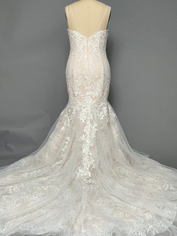 Evelyn Bridal Amethyst - Size 4