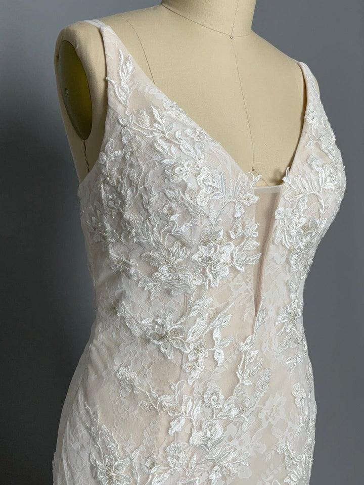 Evelyn Bridal Amethyst - Size 4